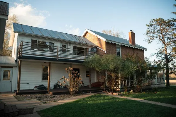 $625,000 | 10198 South Crazy Hollow Road, Hanover, IL 61041