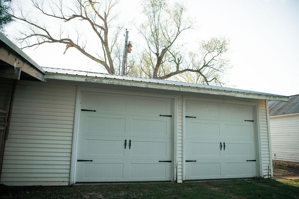 10198 South Crazy Hollow Road Hanover, IL 61041 - Photo 36 of 41