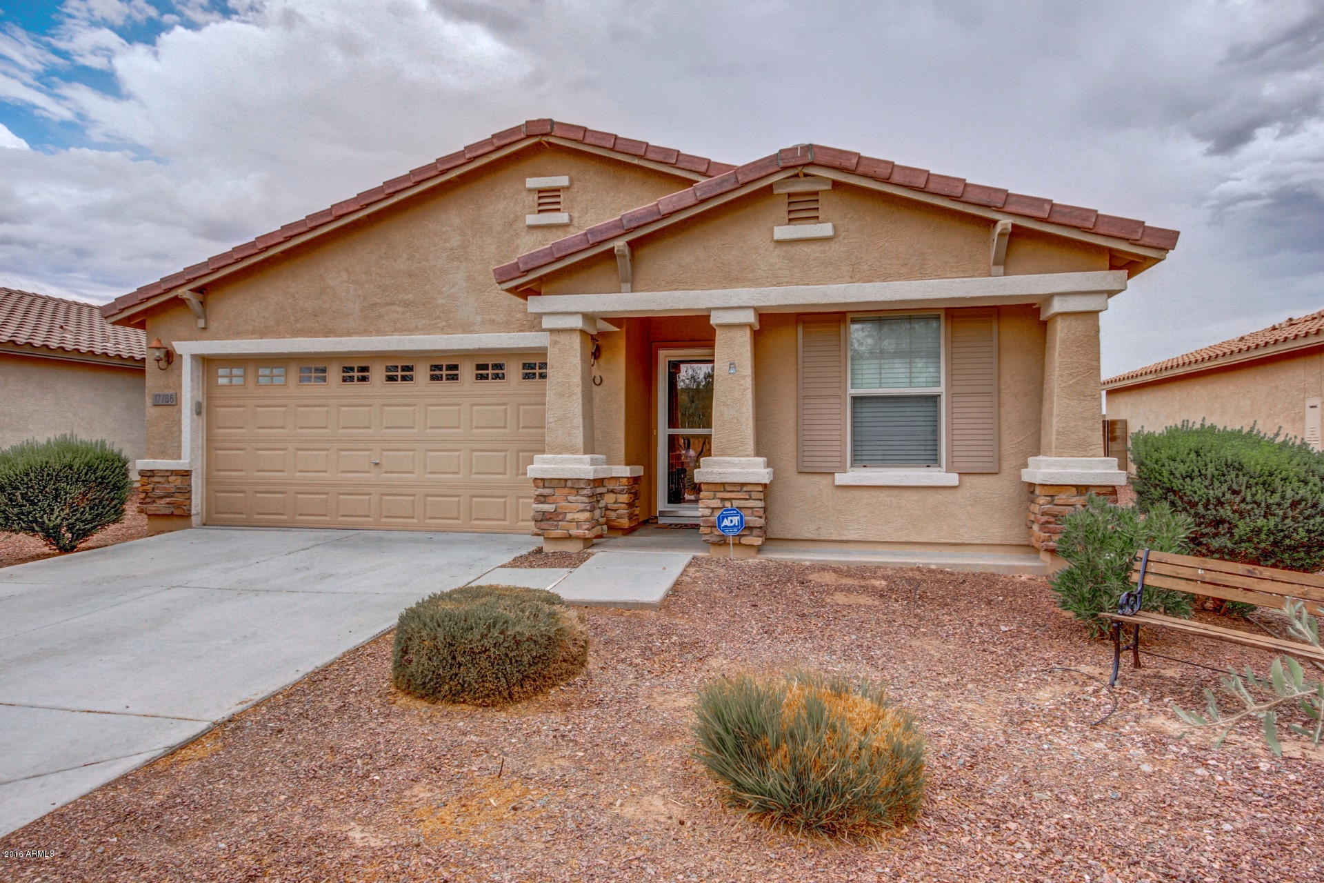17786 West Red Bird Road Surprise, AZ 85387 - Photo 3 of 38 Red Bird (3)