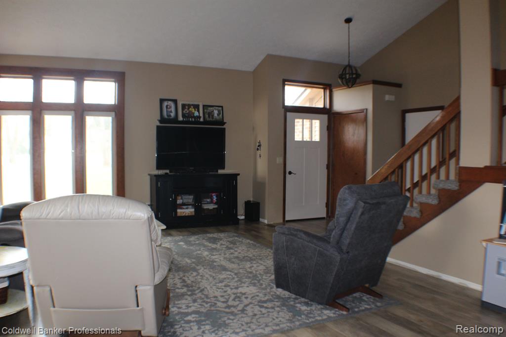 3993 East Burnside Road North Branch, MI 48461 - Photo 3 of 35