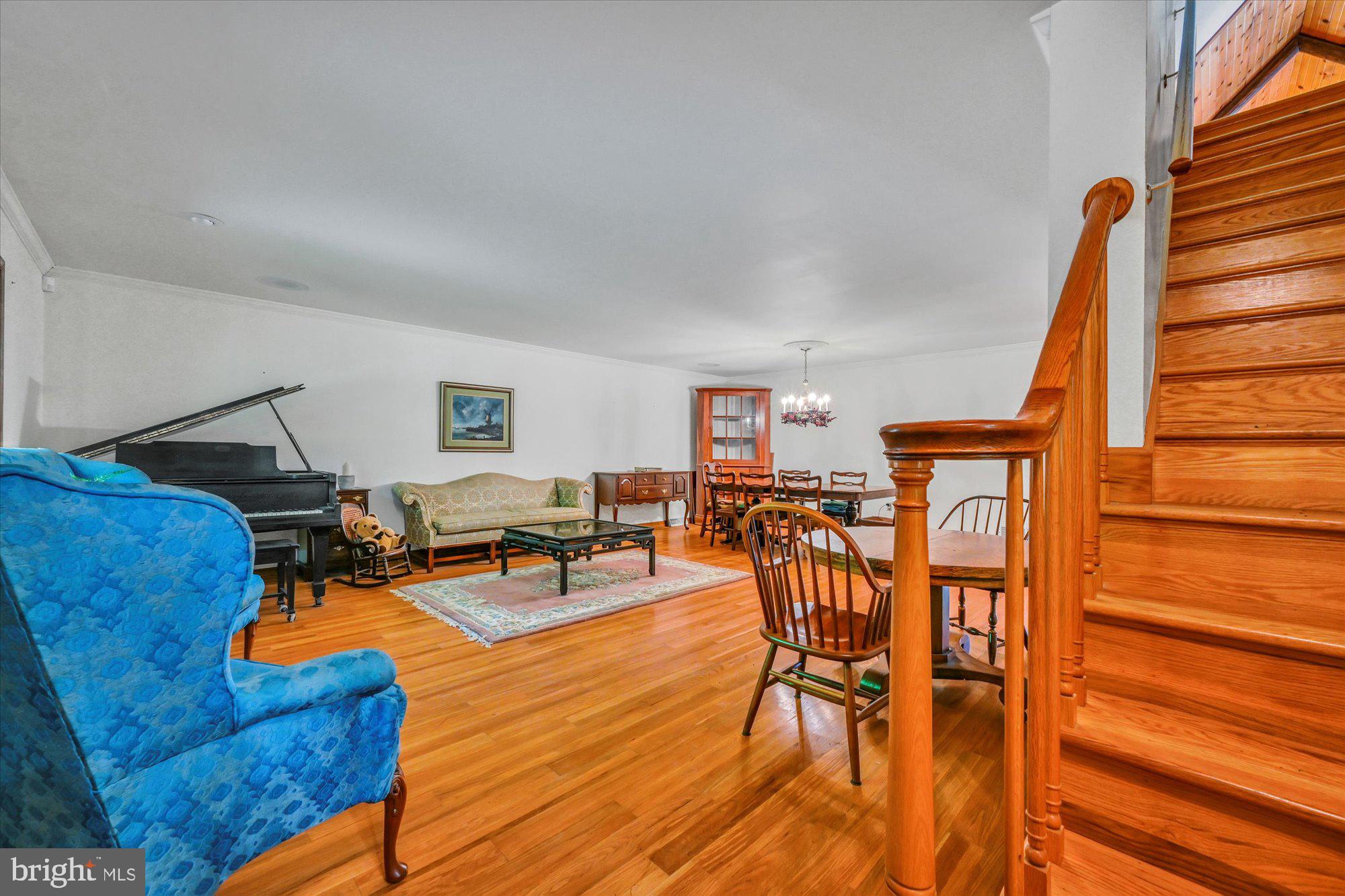 736 Mohns Hill Road Reading, PA 19608 - Photo 8 of 37