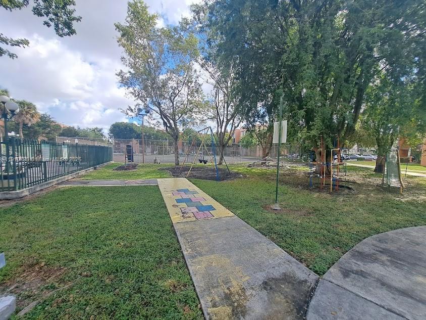 9410 West Flagler Street, Unit 208 Miami, FL 33174 - Photo 3 of 17