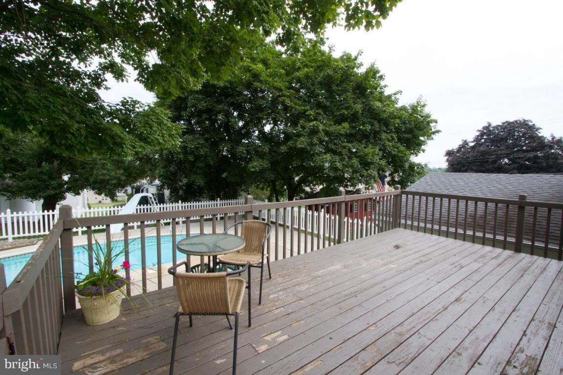 50 Wolf Road Akron, PA 17501 - Photo 23 of 33