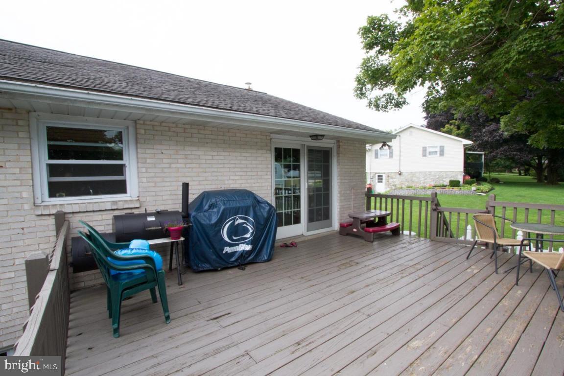 50 Wolf Road Akron, PA 17501 - Photo 24 of 33