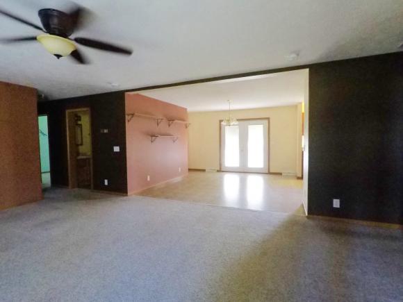 7180 Pleasant Ridge Road Bennington, IN 47011 - Photo 3 of 30