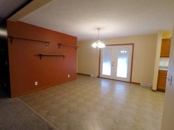 7180 Pleasant Ridge Road Bennington, IN 47011 - Photo 5 of 30