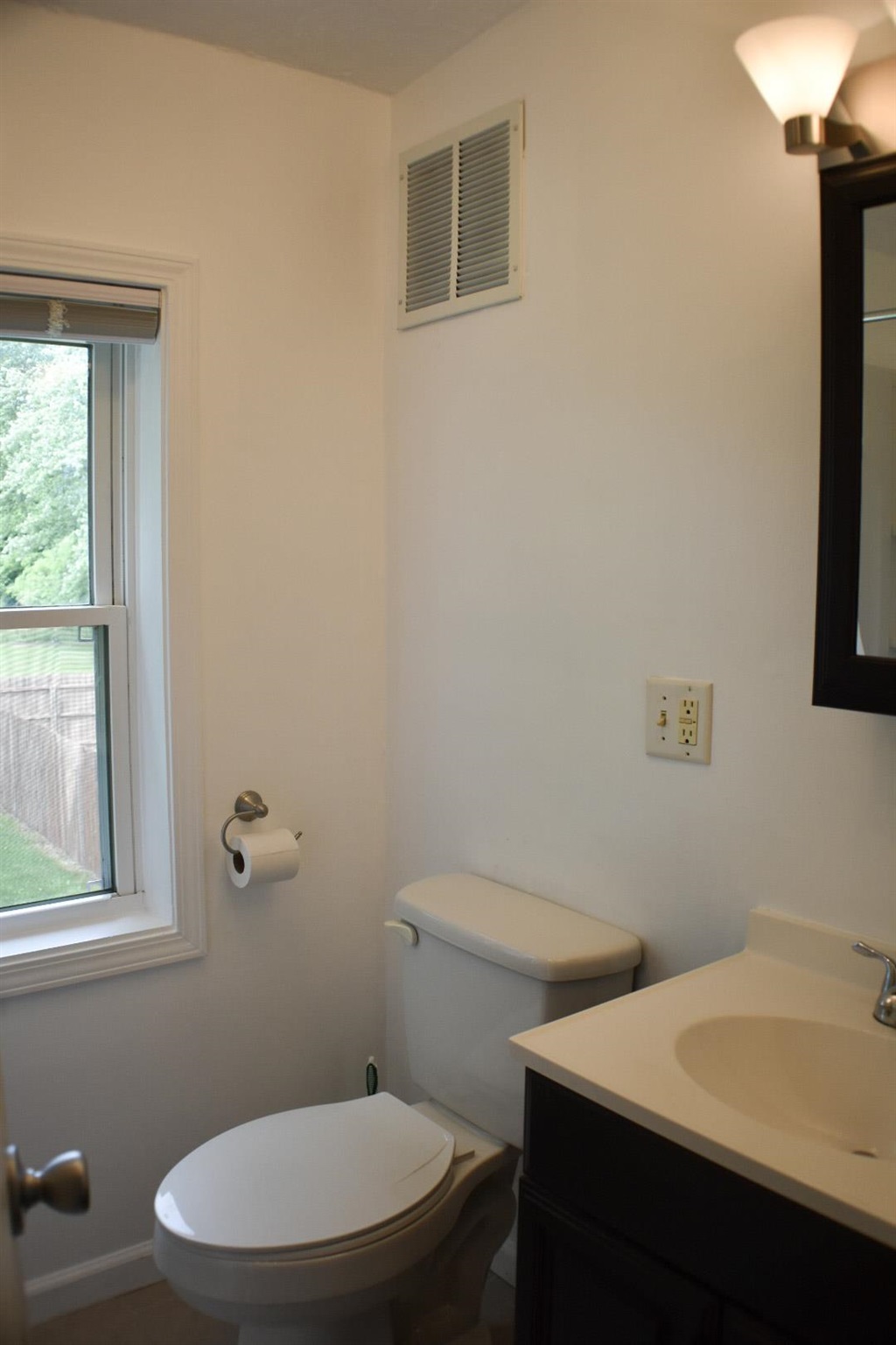 32091 State Road New Carlisle, IN 46552 - Photo 17 of 22 Gallery Image 17