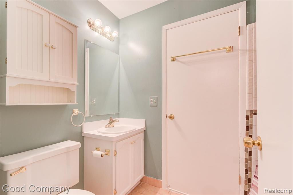 1275 Candlestick Lane Rochester Hills, MI 48306 - Photo 21 of 38