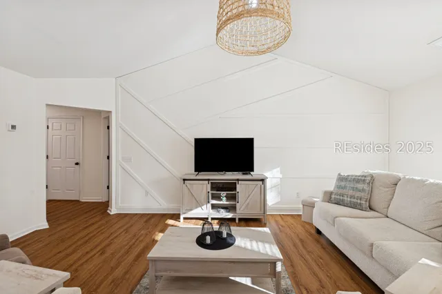 $364,900 | 125 Holly Ridge Drive, Bluffton, SC 29910