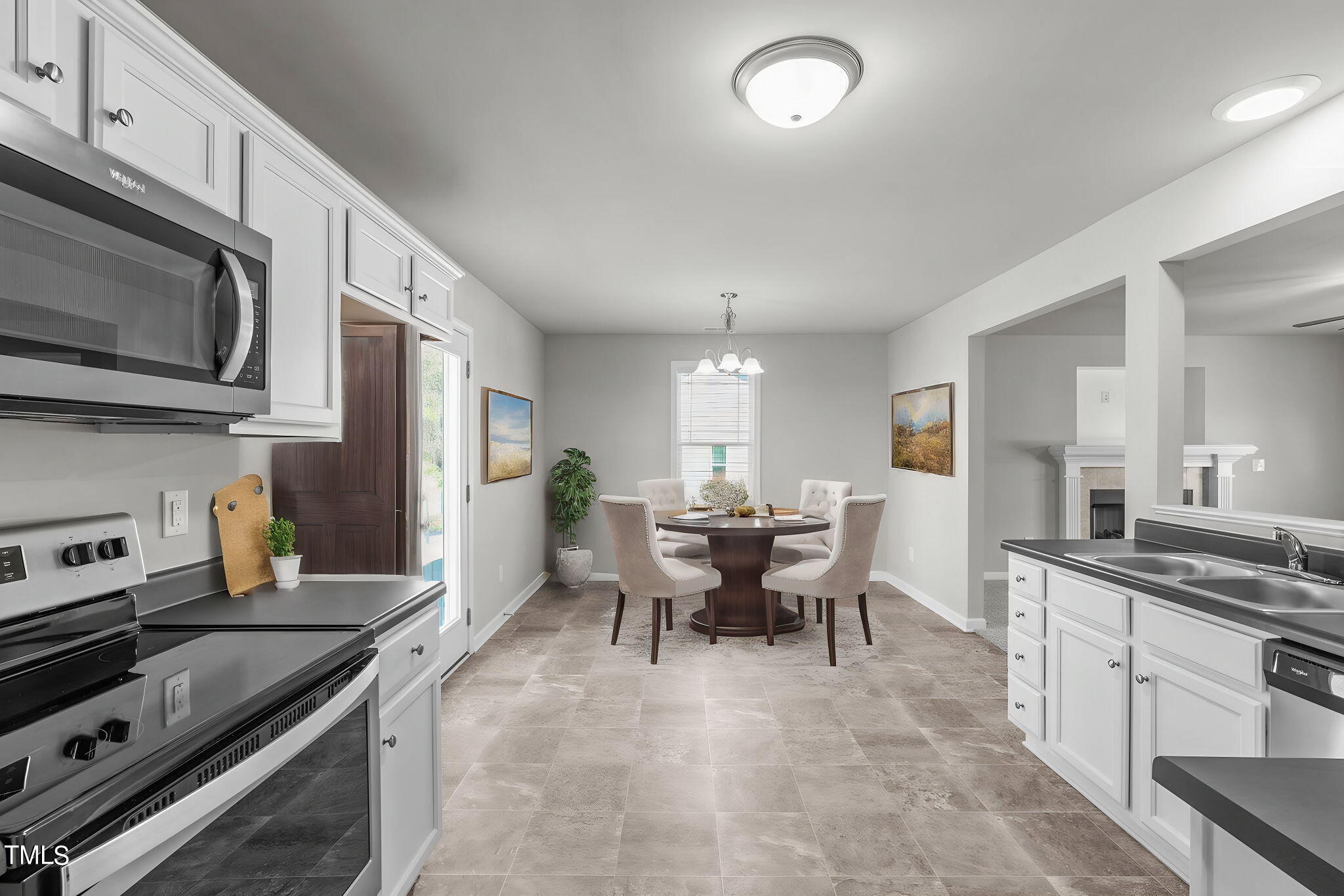 157 Willow Ridge Circle Willow Spring, NC 27592 - Photo 9 of 27 Virtual Staging AI - A-12-(3) - October