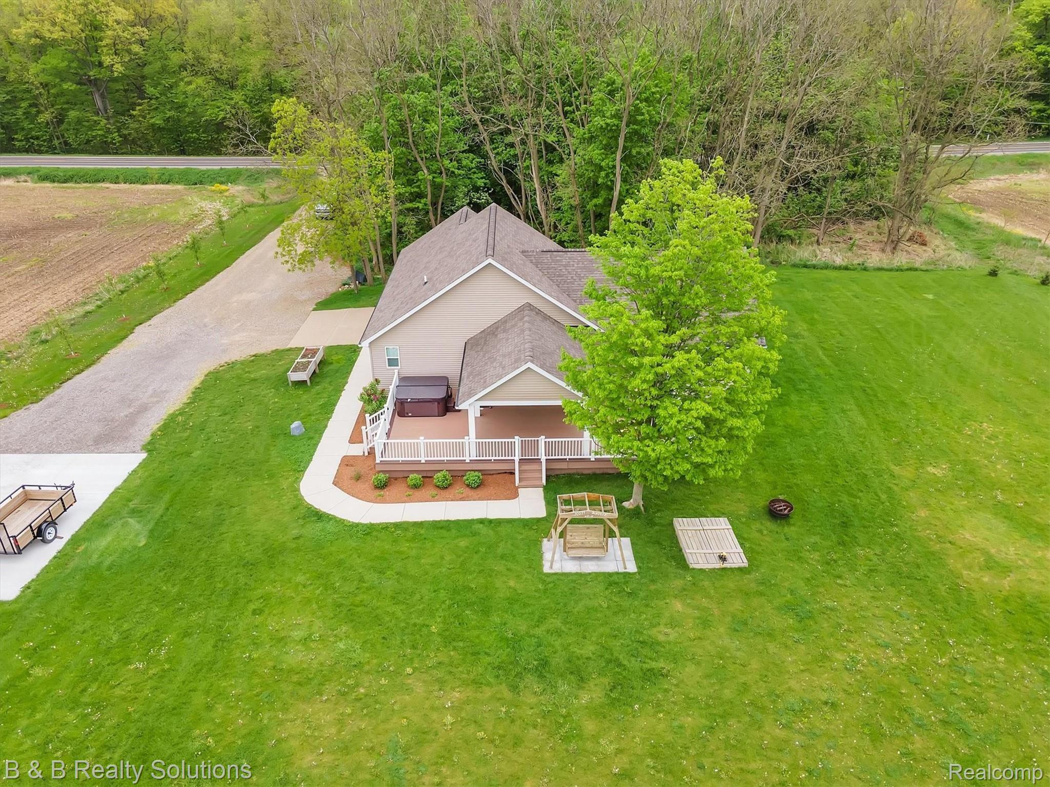 6875 General Squier Road Almont, MI 48003 - Photo 53 of 61 54-6875-General-Squier-Rd-WindowStill-Real-Estate-Photography-54.jpg