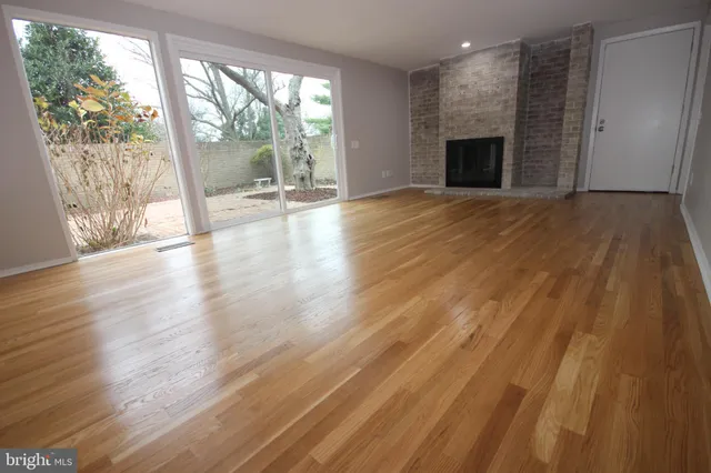 $799,000 | 19115 Roman Way, Montgomery Village, MD 20886