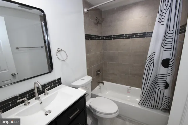 $799,000 | 19115 Roman Way, Montgomery Village, MD 20886