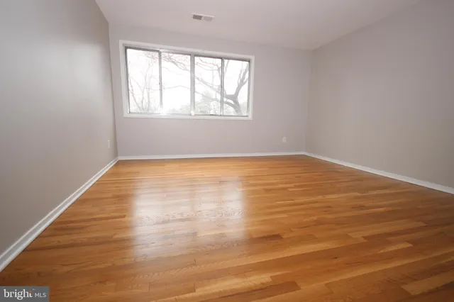 $799,000 | 19115 Roman Way, Montgomery Village, MD 20886