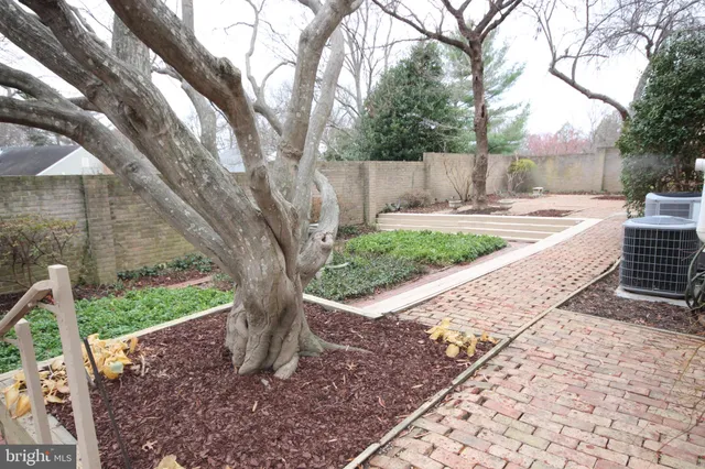 $774,900 | 19115 Roman Way, Montgomery Village, MD 20886