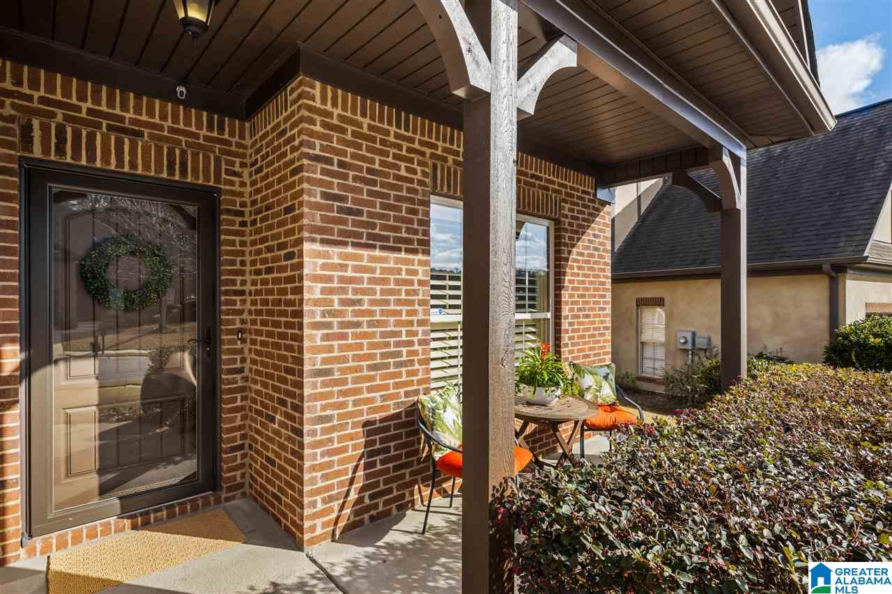 1183 Grants Way Birmingham, AL 35210 - Photo 2 of 21