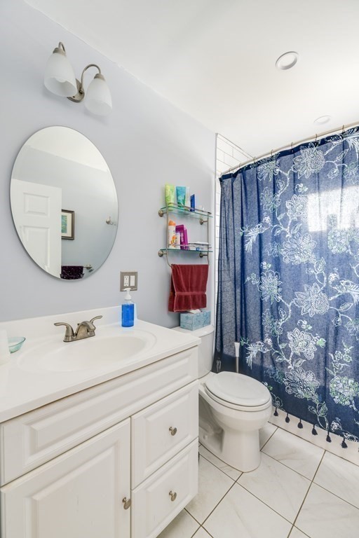 26 Vernon Road Natick, MA 01760 - Photo 7 of 23 Gallery Image 7