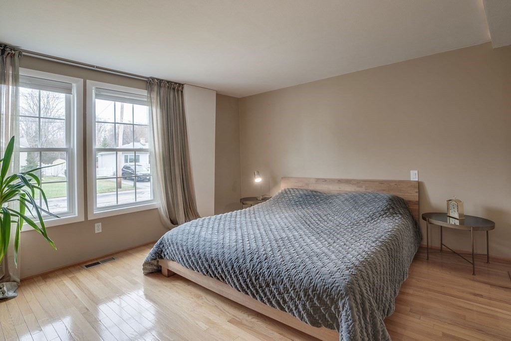 9 Parker Road Bedford, MA 01730 - Photo 16 of 42 Gallery Image 16