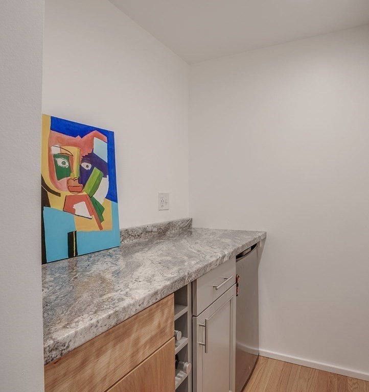 9 Parker Road Bedford, MA 01730 - Photo 21 of 42 Gallery Image 21