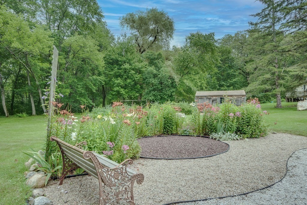 9 Parker Road Bedford, MA 01730 - Photo 32 of 42 Gallery Image 32