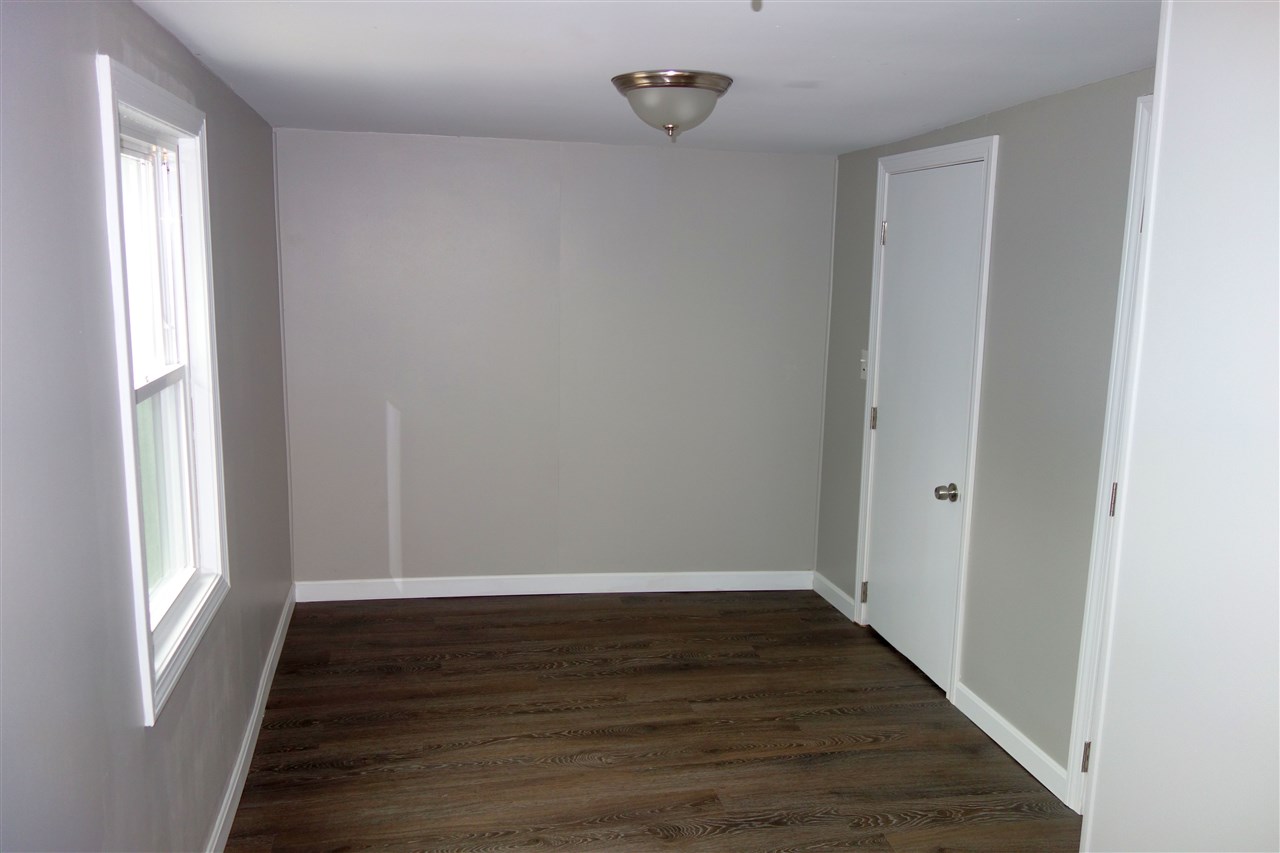 68 Ledge Street Nashua, NH 03060 - Photo 12 of 29