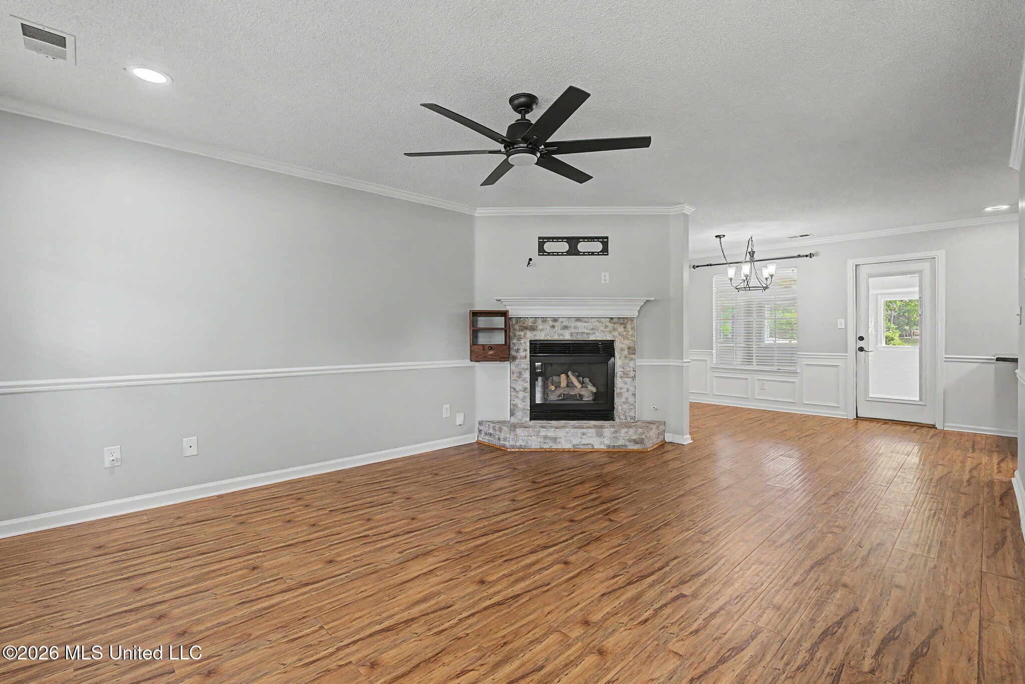 6795 Goodman Road Walls, MS 38680 - Photo 16 of 62 Great Room