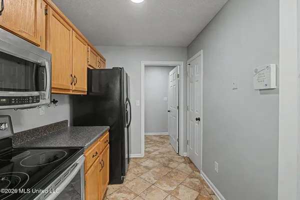 $325,000 | 6795 Goodman Road, Walls, MS 38680