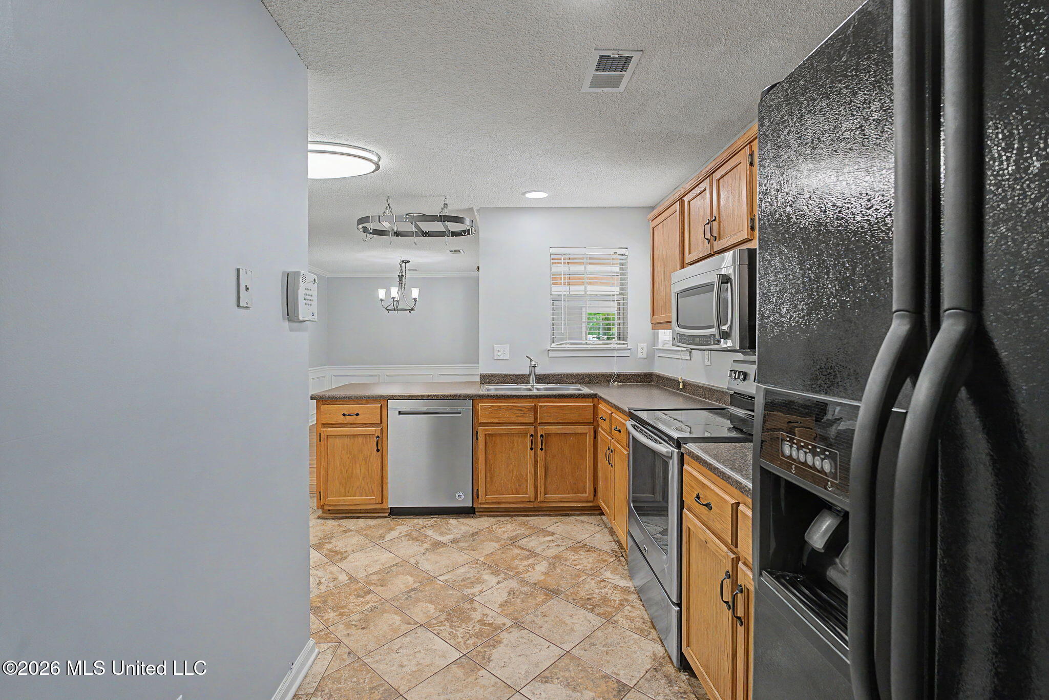 6795 Goodman Road Walls, MS 38680 - Photo 28 of 62 Kitchen