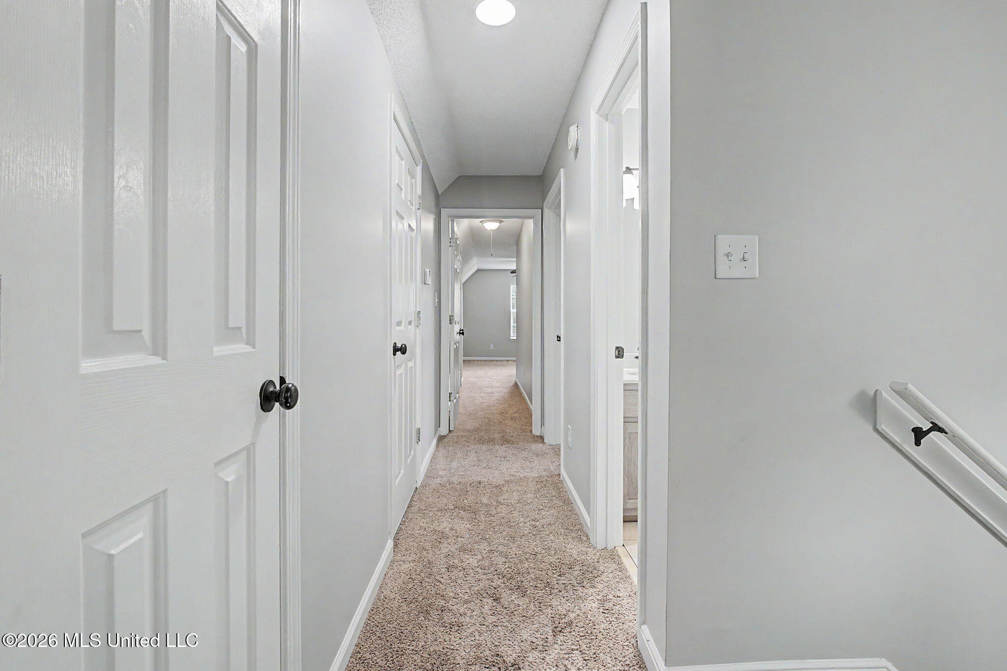 6795 Goodman Road Walls, MS 38680 - Photo 41 of 62 Upstairs
