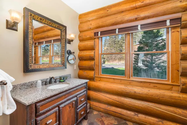 $209,000 | 2826 Highway 61, Unit 390, Two Harbors, MN 55616