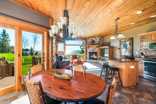 $209,000 | 2826 Highway 61, Unit 390, Two Harbors, MN 55616