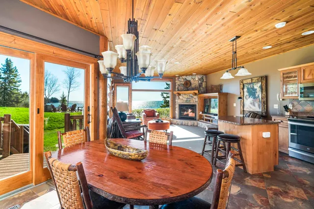 $209,000 | 2826 Highway 61, Unit 390, Two Harbors, MN 55616