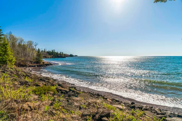 $209,000 | 2826 Highway 61, Unit 390, Two Harbors, MN 55616