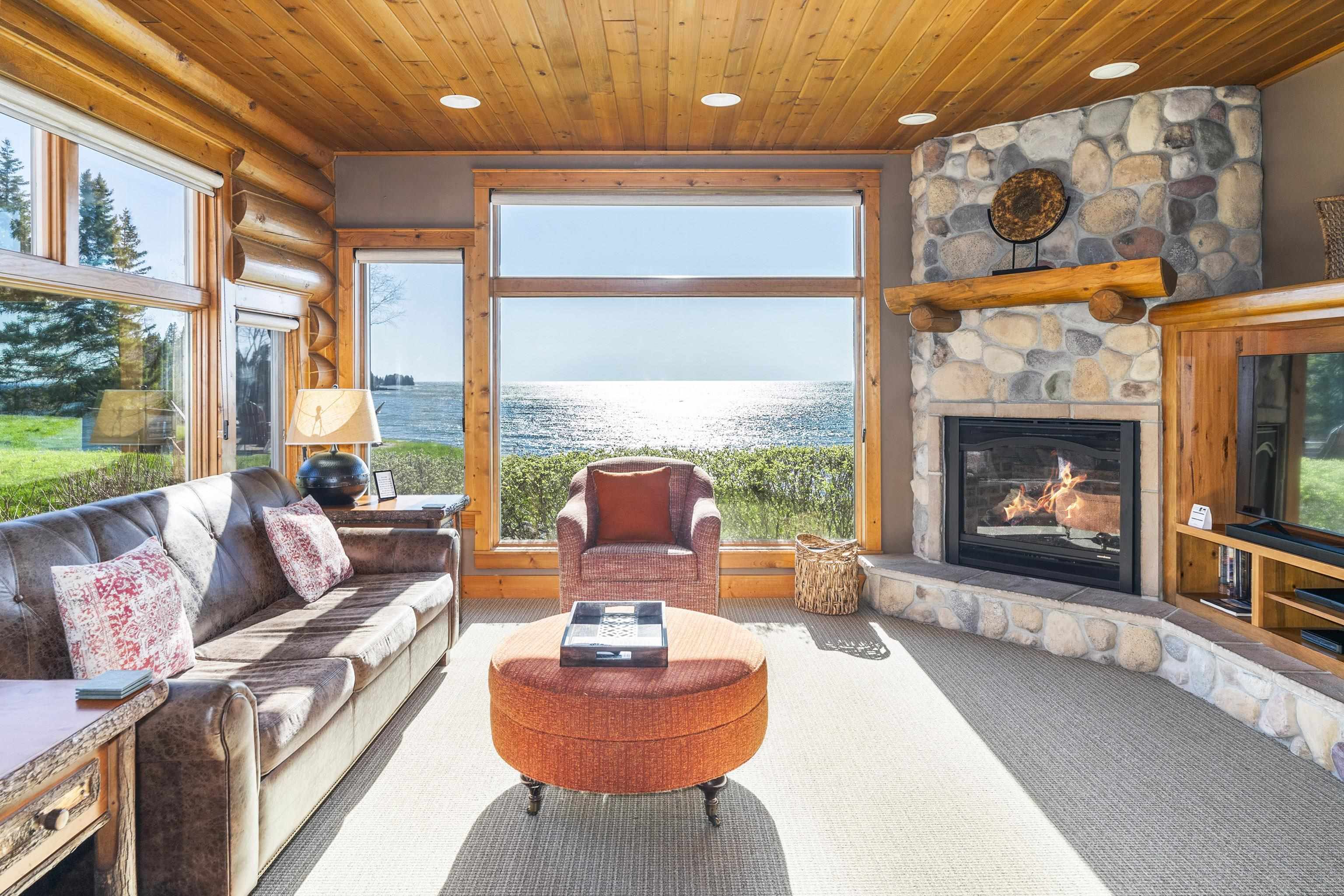 2826 Highway 61, Unit 390 Two Harbors, MN 55616 - Photo 4 of 46