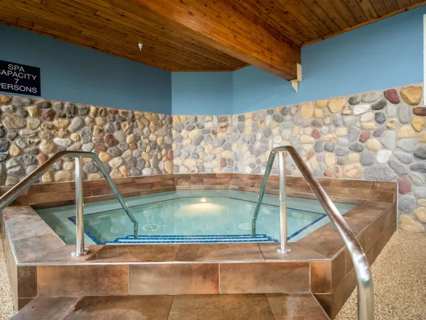 $209,000 | 2826 Highway 61, Unit 390, Two Harbors, MN 55616