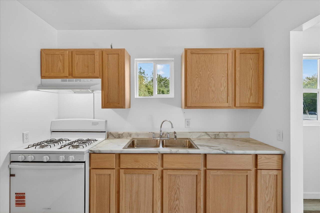1387 East Riverside Drive Ionia, MI 48846 - Photo 37 of 60