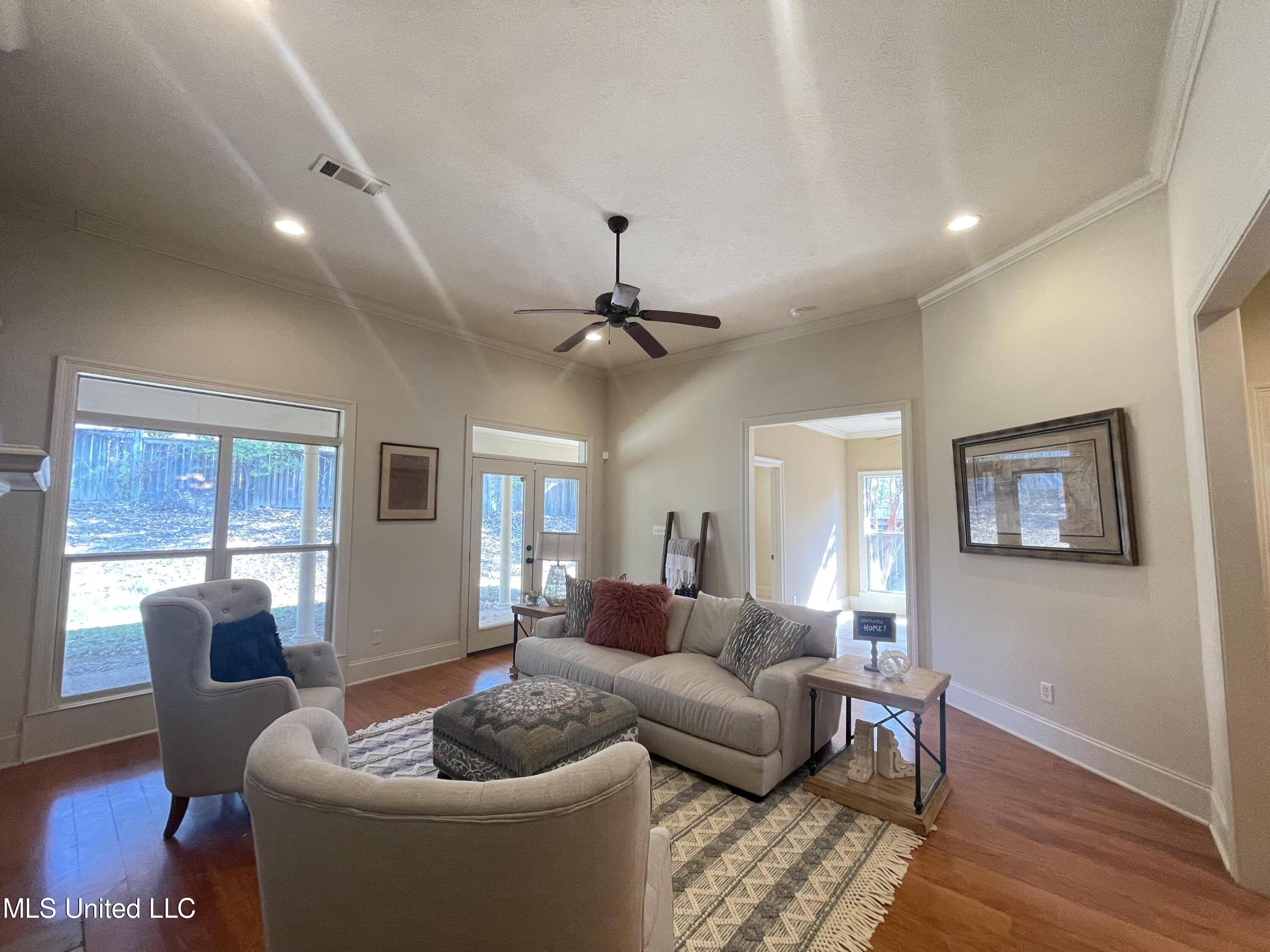 101 Meriwether Common, Unit CMN Clinton, MS 39056 - Photo 10 of 31 393846227_1885402411861481_4882011043640