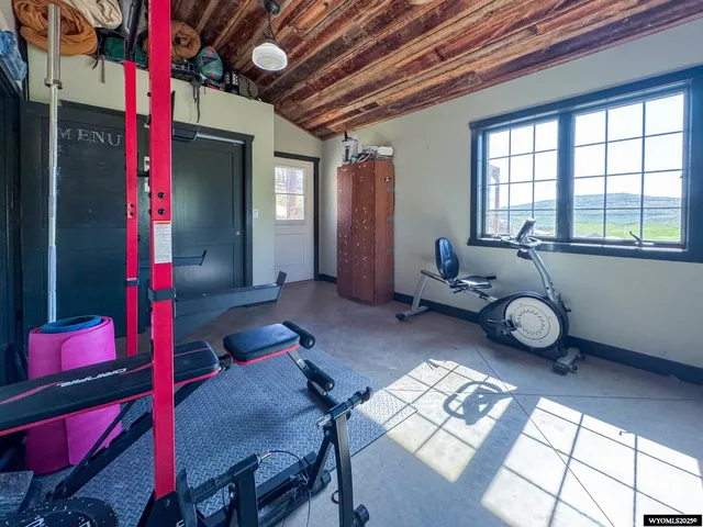 $685,000 | 18 Lewis Drive, Lander, WY 82520