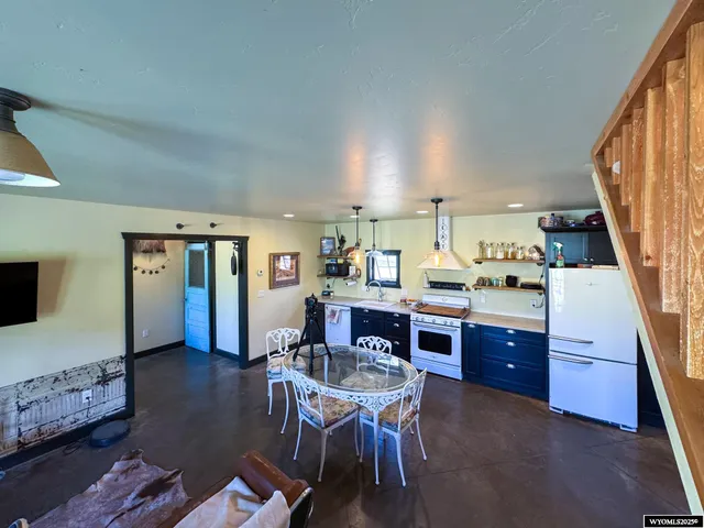 $685,000 | 18 Lewis Drive, Lander, WY 82520