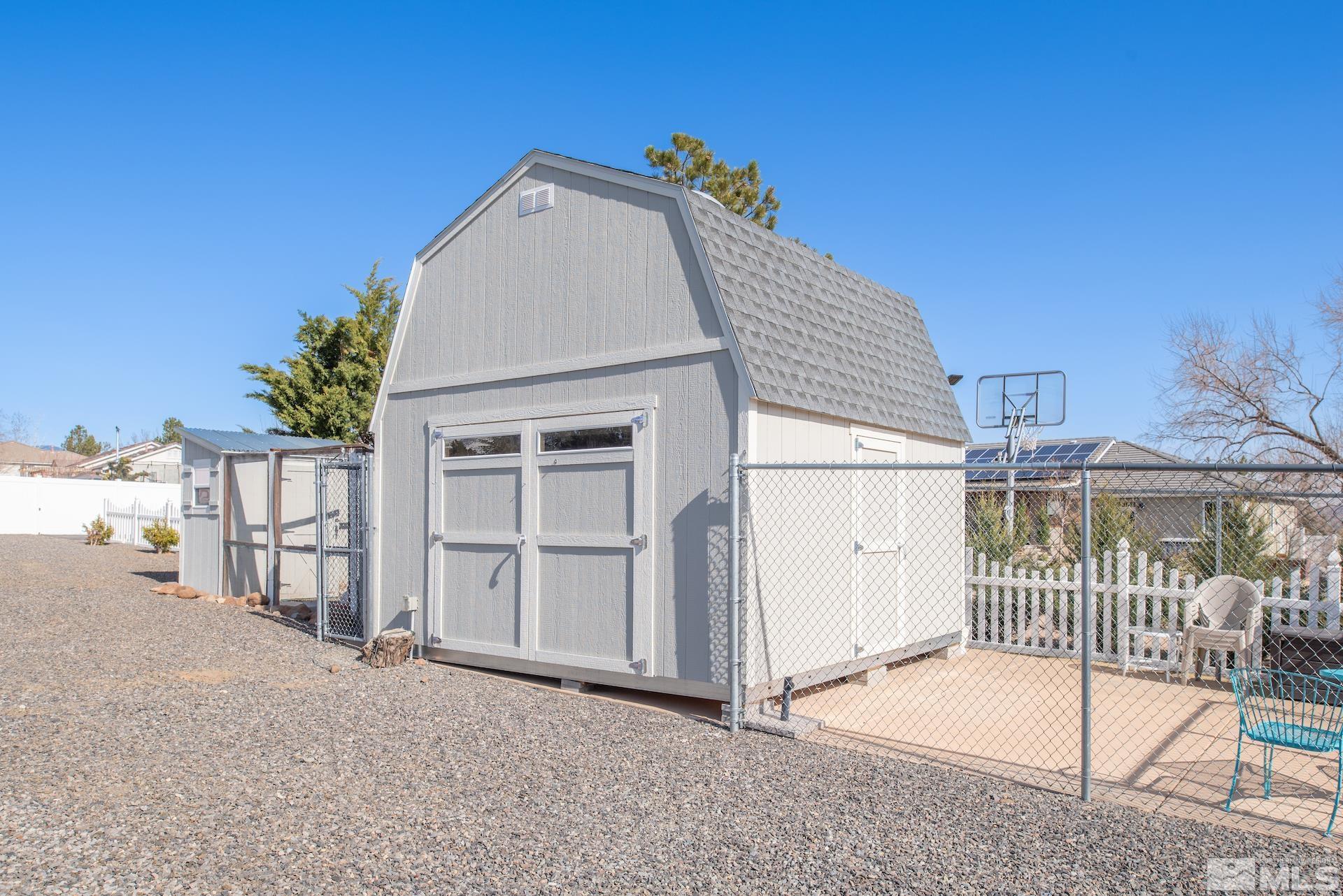 980 Flanders Road Reno, NV 89511 - Photo 35 of 39 Photo 36