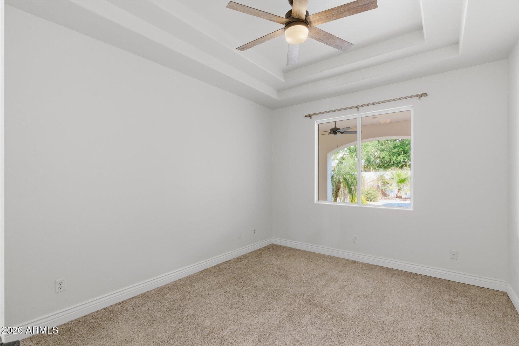 307 South Rochester Court Gilbert, AZ 85296 - Photo 33 of 62 33-