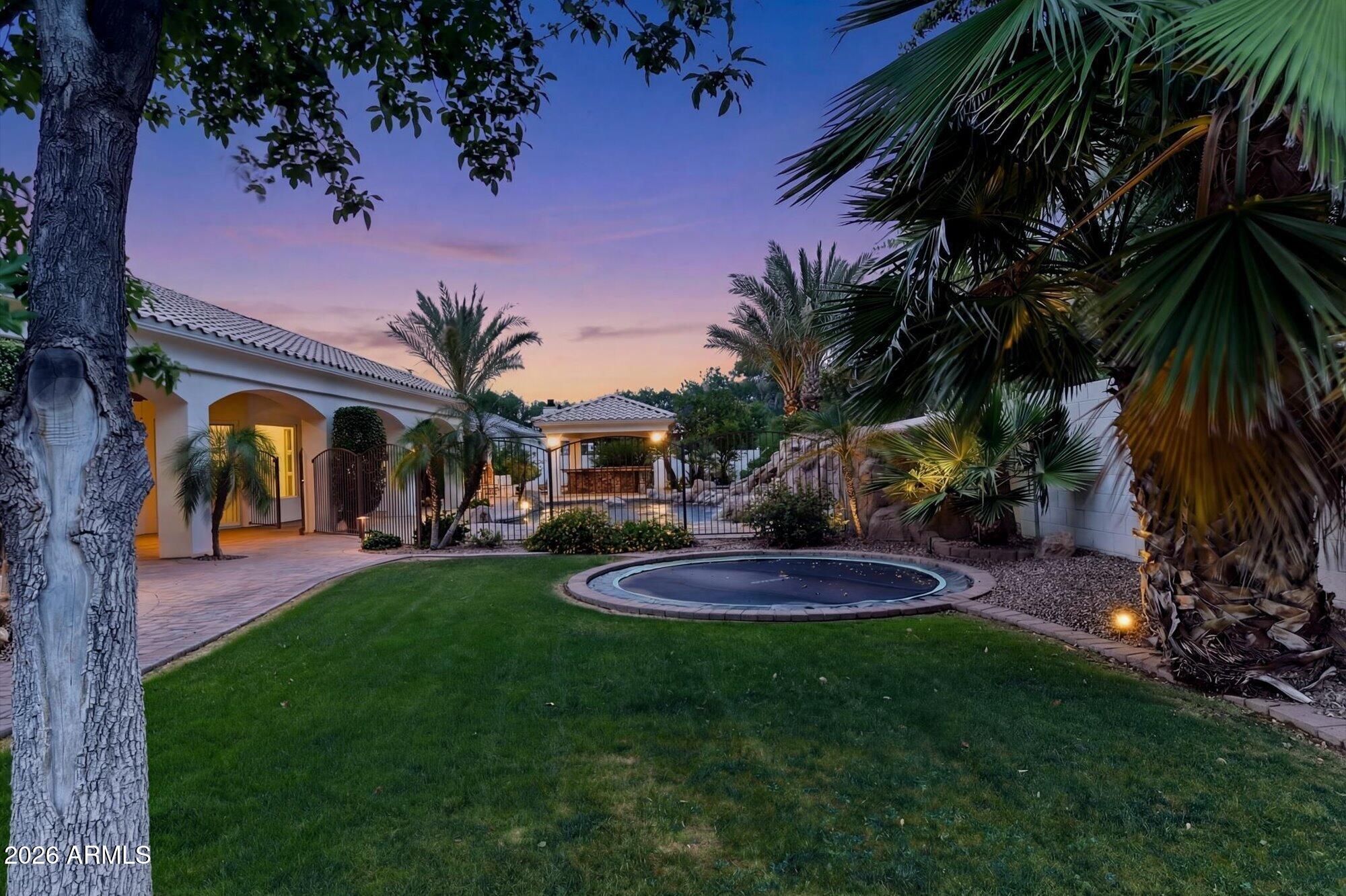 307 South Rochester Court Gilbert, AZ 85296 - Photo 51 of 62 51-