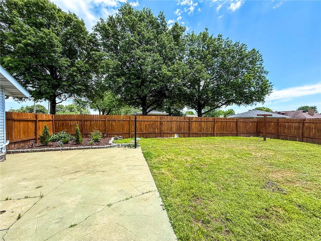 706 East Centennial Dr. Pittsburg, KS 66762 - Photo 18 of 18