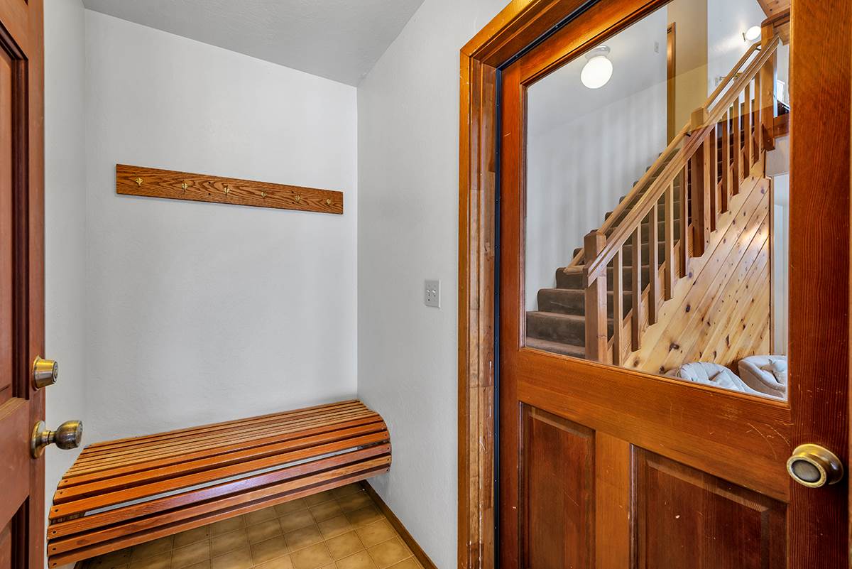11780 Oslo Drive Truckee, CA 96161 - Photo 18 of 21 a view of a hallway with staircase
