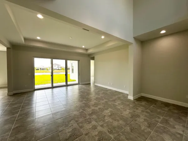 $4,050 | 15192 Wildwood Circle, Westlake, FL 33470
