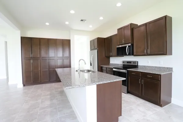 $4,050 | 15192 Wildwood Circle, Westlake, FL 33470