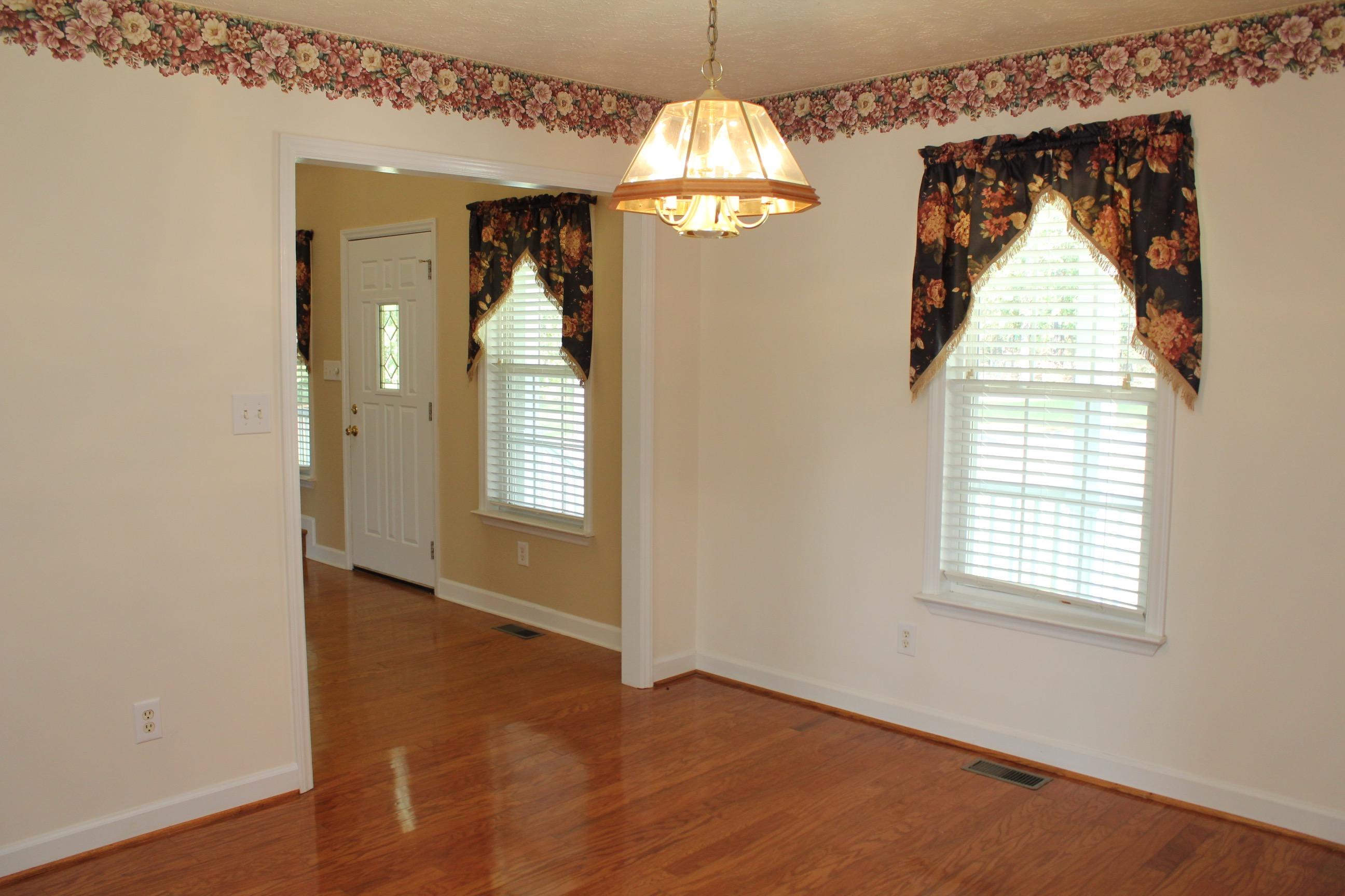 116 Shady Wood Drive Rockingham, NC 28379 - Photo 4 of 19 Formal Dining