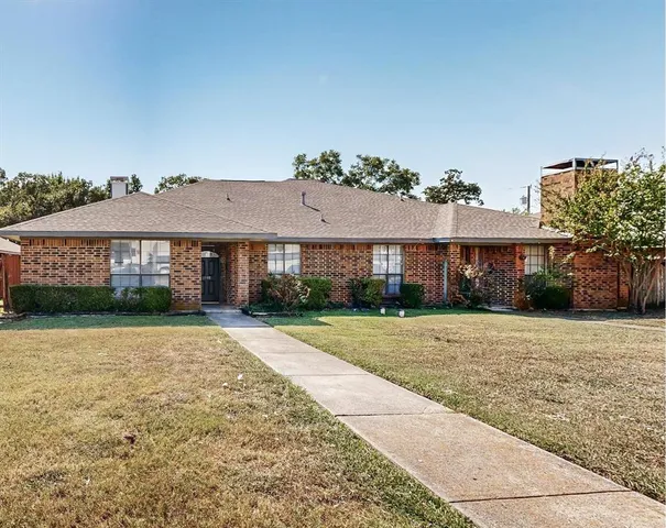 $1,995 | 1908 North Irving Heights Drive, Irving, TX 75061