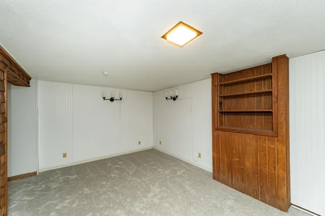 $345,000 | 40 4th Street Northeast, Oronoco, MN 55960