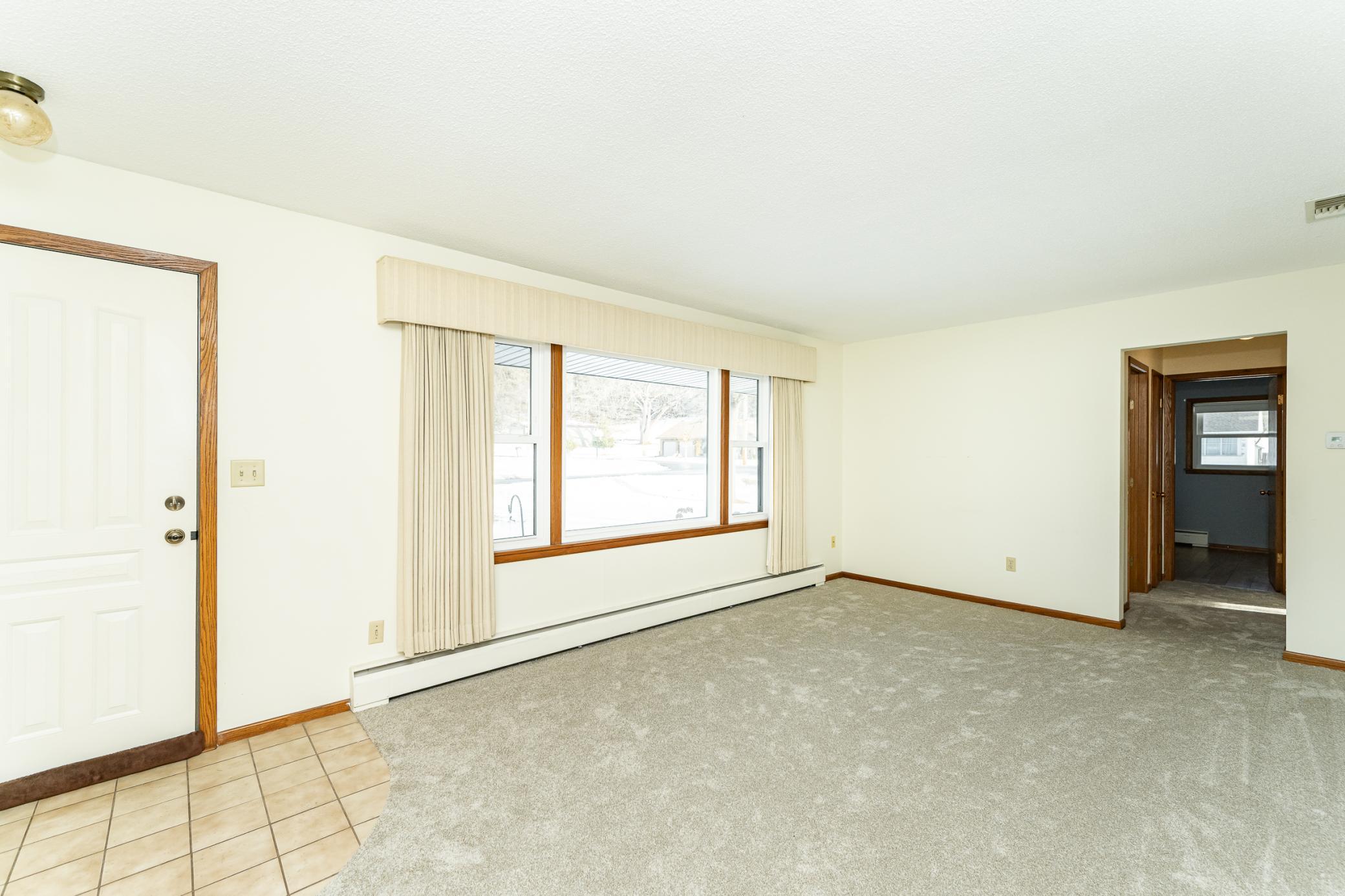 40 4th Street Northeast Oronoco, MN 55960 - Photo 8 of 31